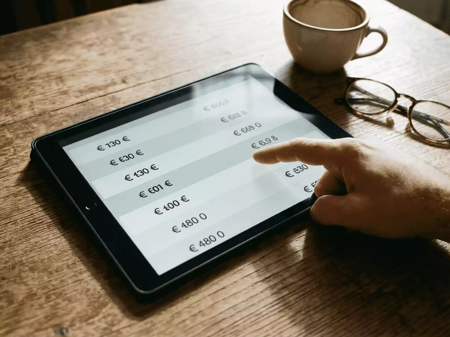 Comparativa de diferentes ofertas de freebets en una pantalla